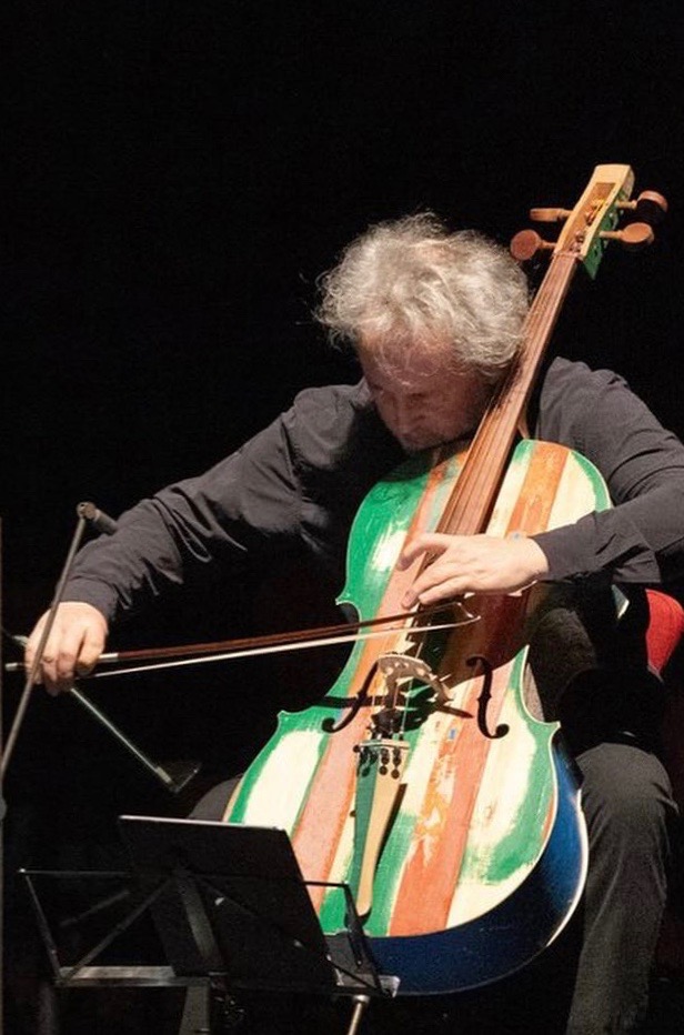il violoncello del mare